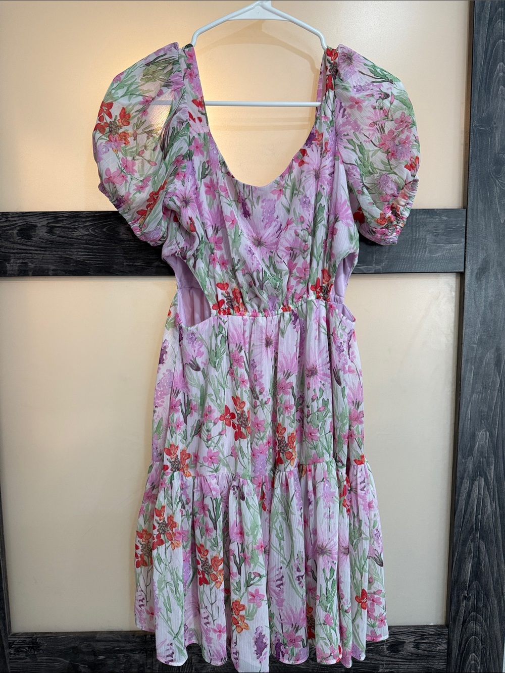 Taylor Pink Floral Puff-Sleeve Mini Dress